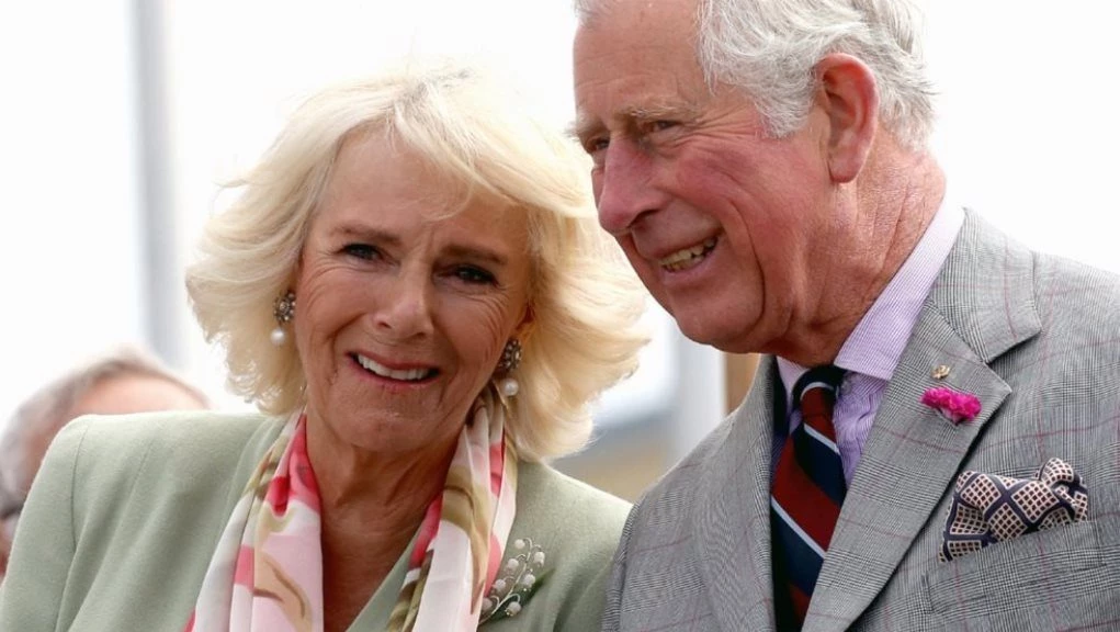 Νέος «πονοκέφαλος» για το Παλάτι από την αποκάλυψη για την Καμίλα και το πριγκιπικό ζεύγος